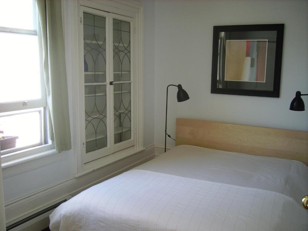 Absolute 1000 Islands Monthly Suites Gananoque Pokoj fotografie